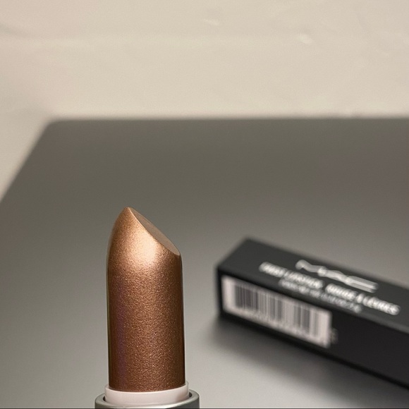 MAC ICON Lipstick ~ frost 326 - Picture 3 of 14